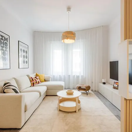 Elegant With Minimalist Design Budapest